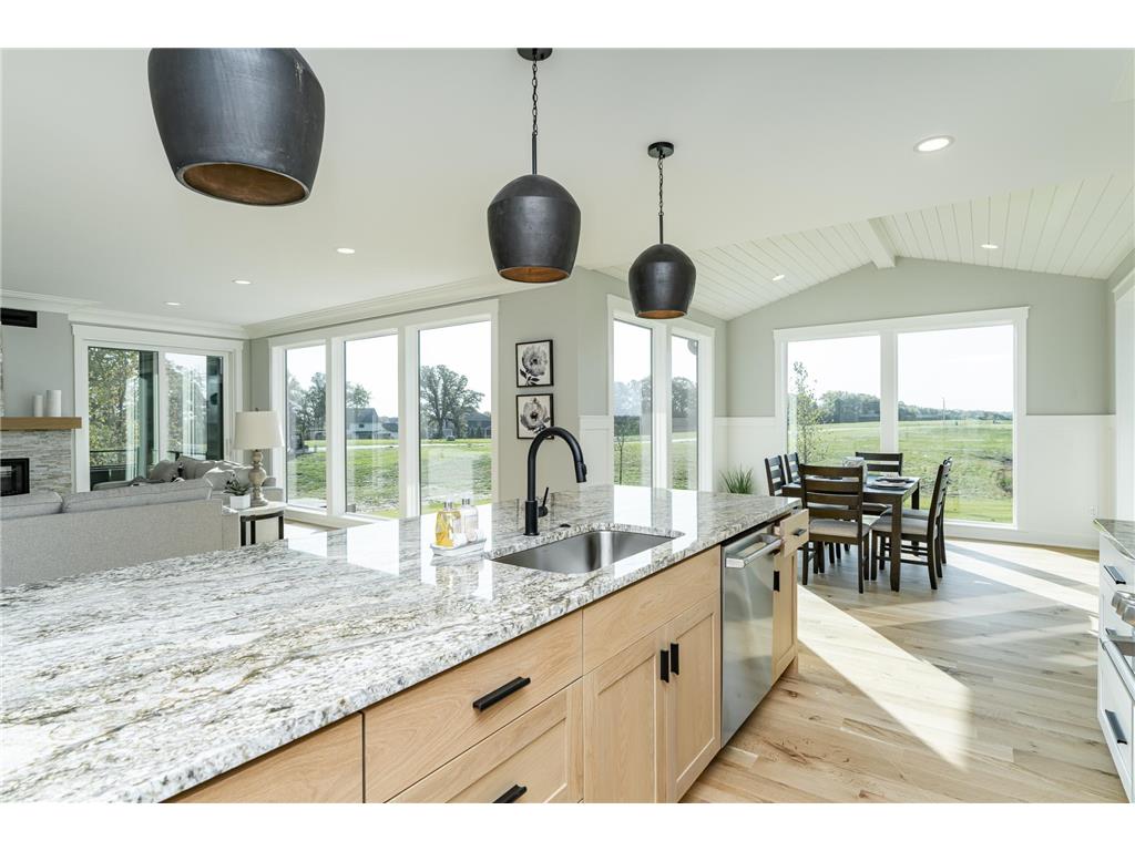 2630 Scenic Point Drive SW Rochester MN 55902 6532416 image15