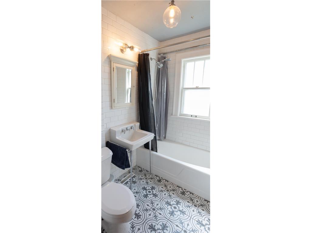 2630 Ulysses Street NE Minneapolis MN 55418 7067308 image21