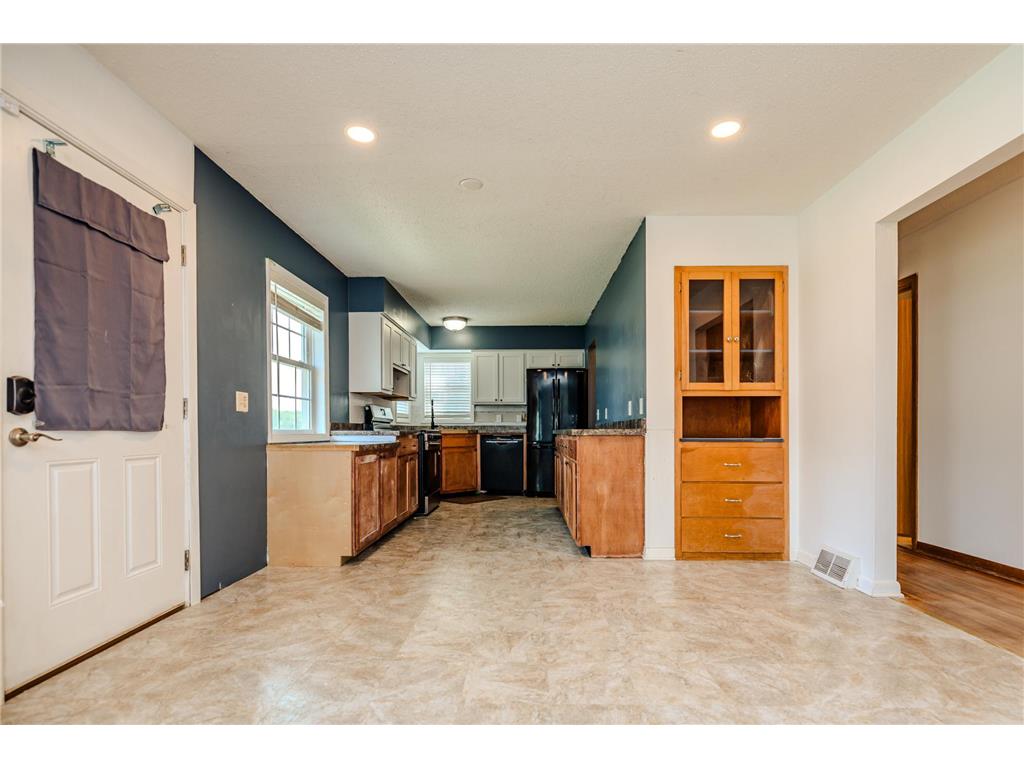2631 County Road 3 SW Salem Twp MN 55920 7037282 image11