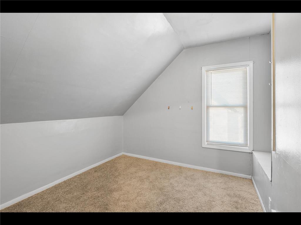 2631 Thomas Avenue N Minneapolis MN 55411 7032671 image16
