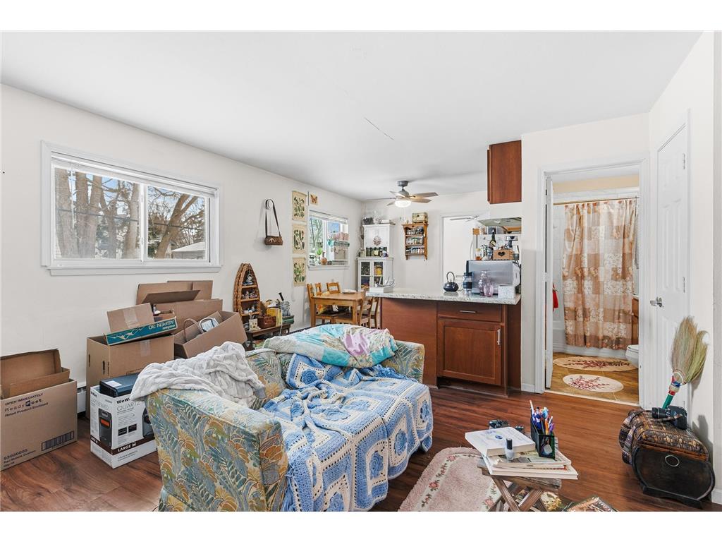 2633 Division Street N North Saint Paul MN 55109 7016429 image13