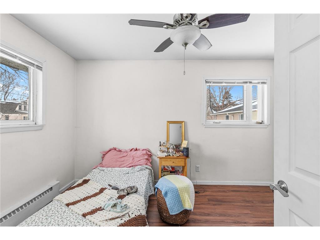 2633 Division Street N North Saint Paul MN 55109 7016429 image19