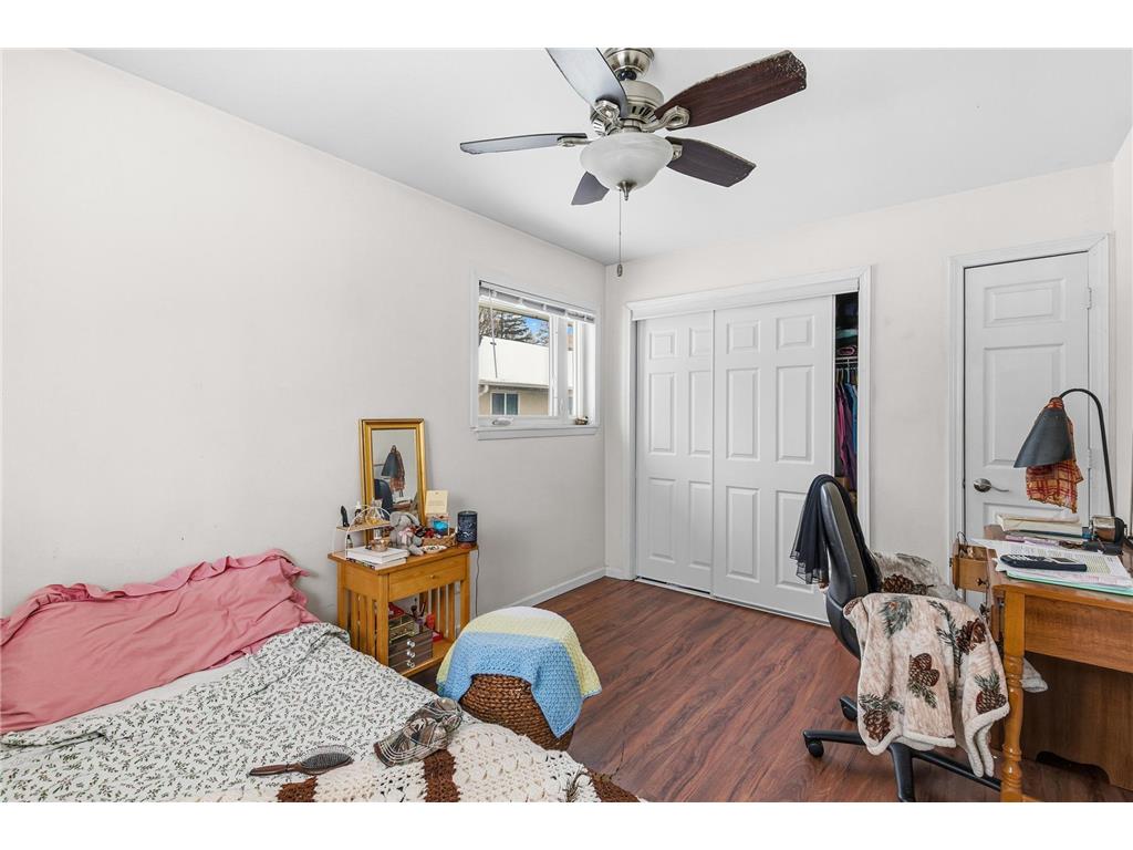 2633 Division Street N North Saint Paul MN 55109 7016429 image20