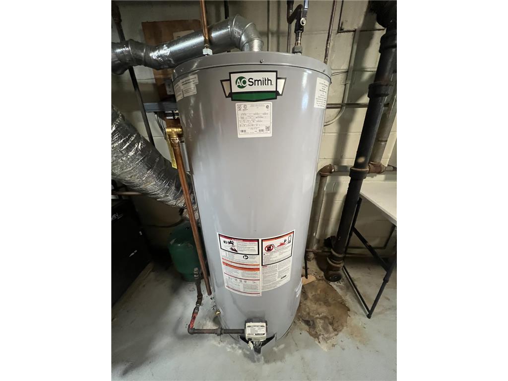 2633 Division Street N North Saint Paul MN 55109 7016429 image38