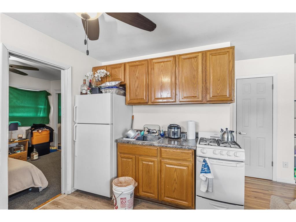 2633 Division Street N North Saint Paul MN 55109 7016429 image7