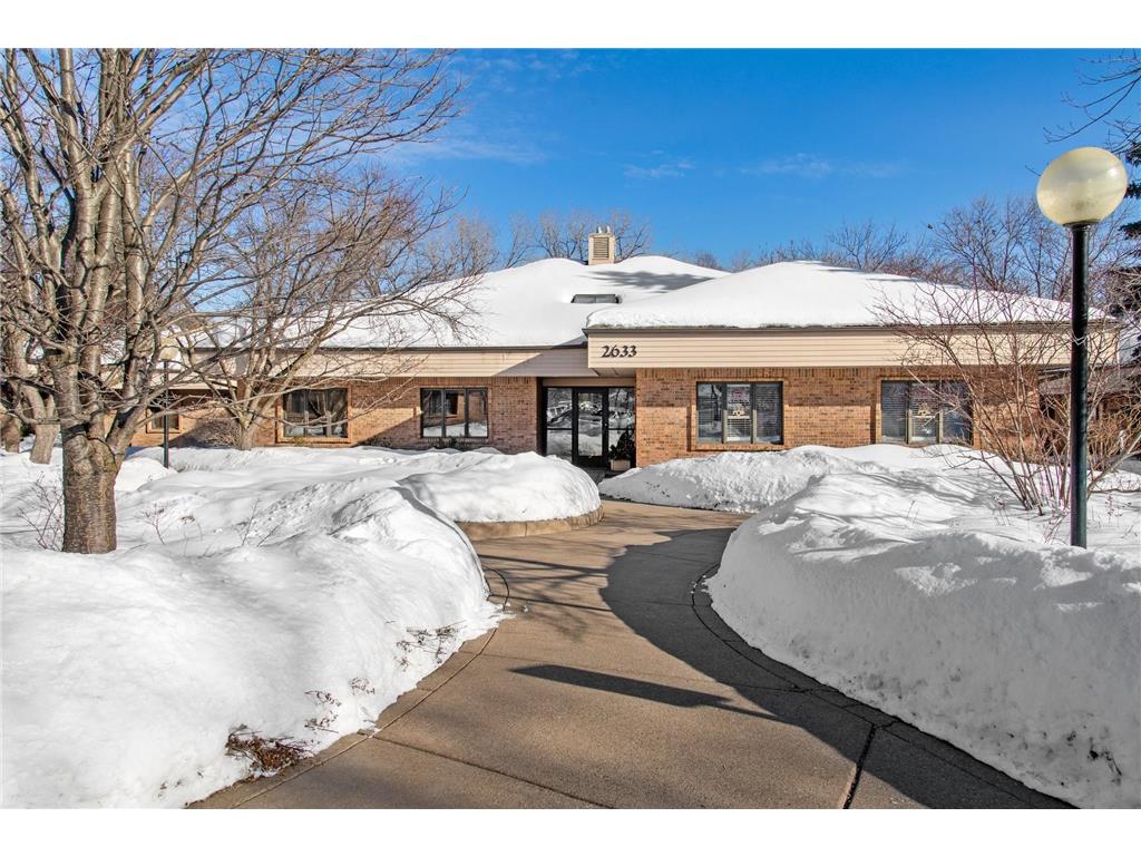 2633 Innsbruck Drive New Brighton MN 55112 6326958 image1