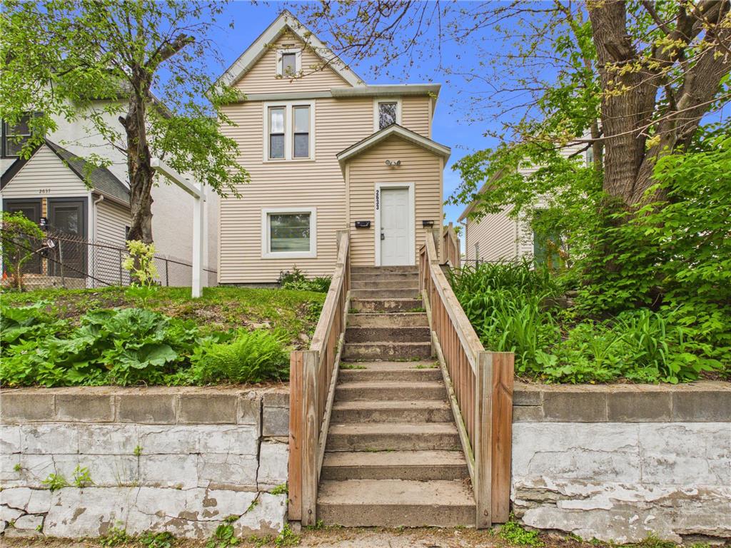 2633 Taylor Street NE Minneapolis MN 55418 7078518 image1