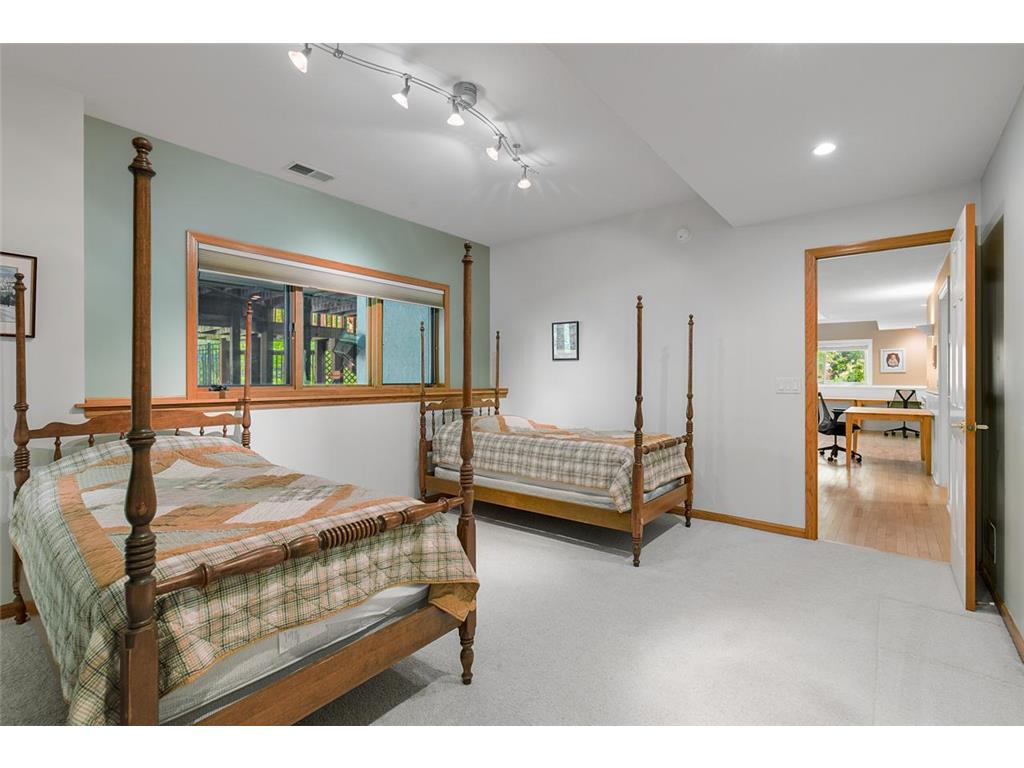 26335 Peach Circle Excelsior MN 55331 7025181 image46