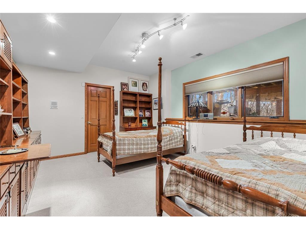 26335 Peach Circle Shorewood MN 55331 7025181 image46