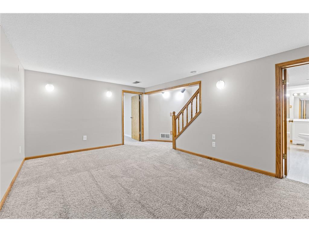 2635 Cleveland Street NE Minneapolis MN 55418 7063562 image21