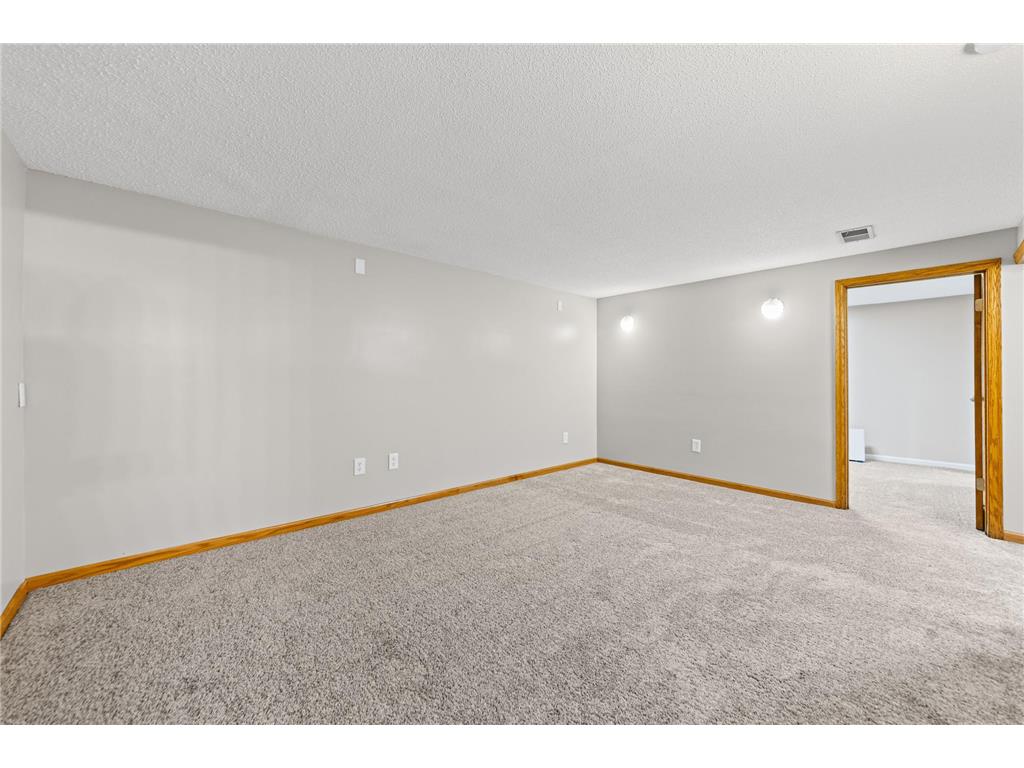 2635 Cleveland Street NE Minneapolis MN 55418 7063562 image22