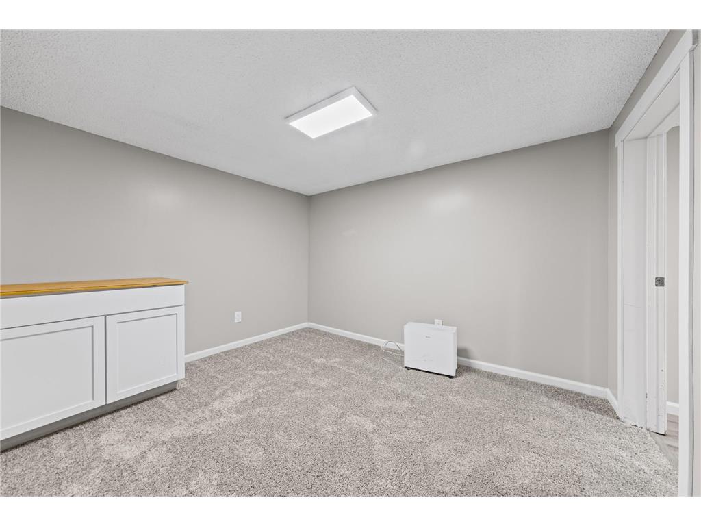 2635 Cleveland Street NE Minneapolis MN 55418 7063562 image24