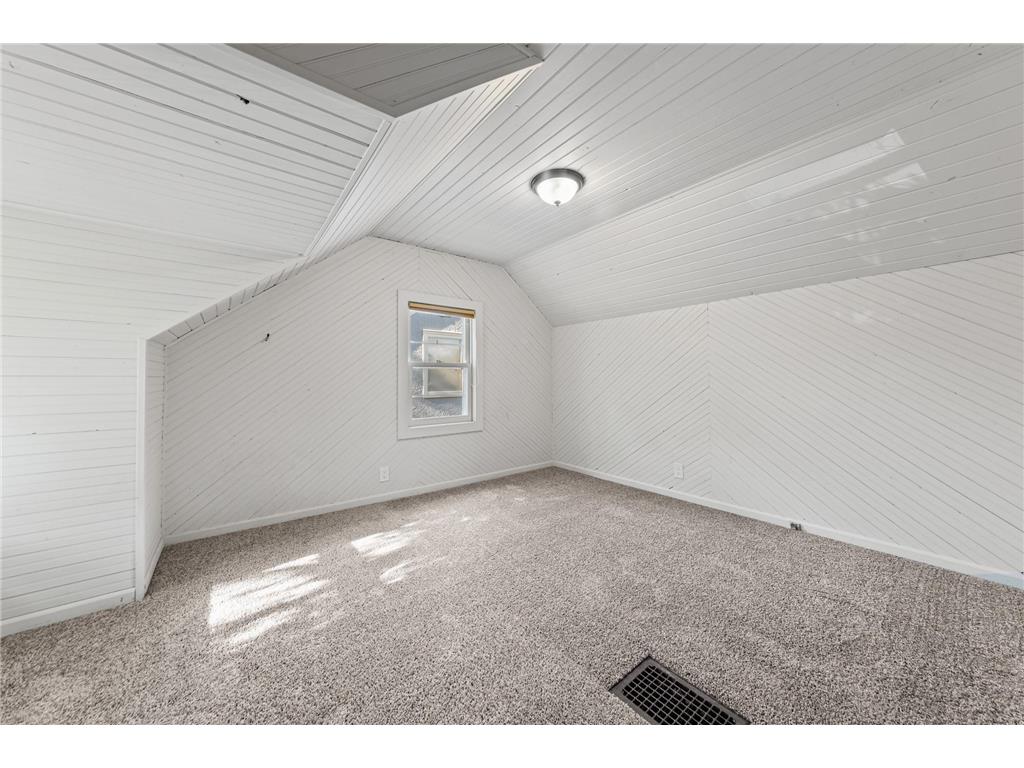 2635 Cleveland Street NE Minneapolis MN 55418 7063562 image28