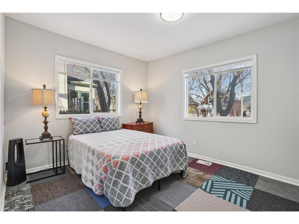 2635 Colfax Avenue N Minneapolis MN 55411 7028244 image12