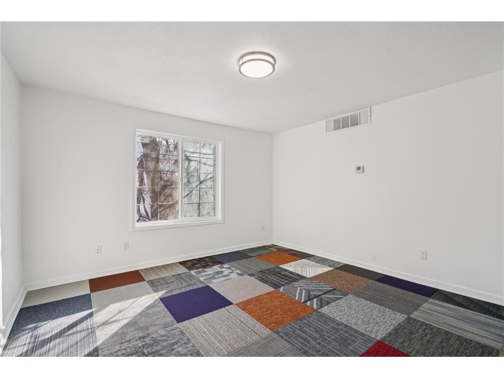 2635 Colfax Avenue N Minneapolis MN 55411 7028244 image21