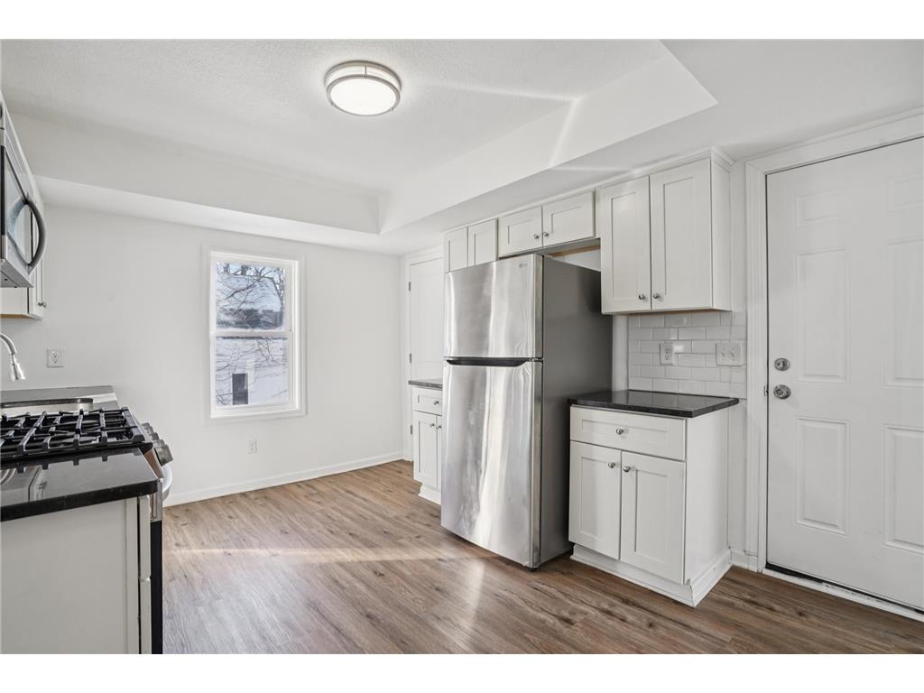 2635 Colfax Avenue N Minneapolis MN 55411 7028244 image24