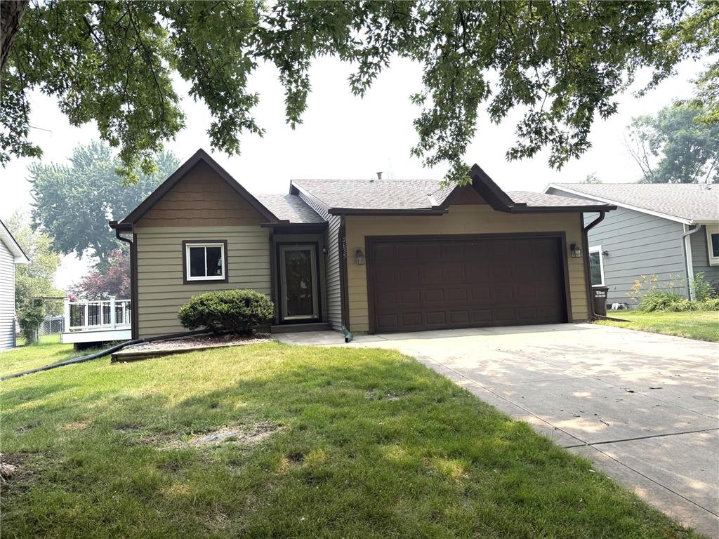 2635 Guthrie Avenue N Oakdale MN 55128 7108323 image1