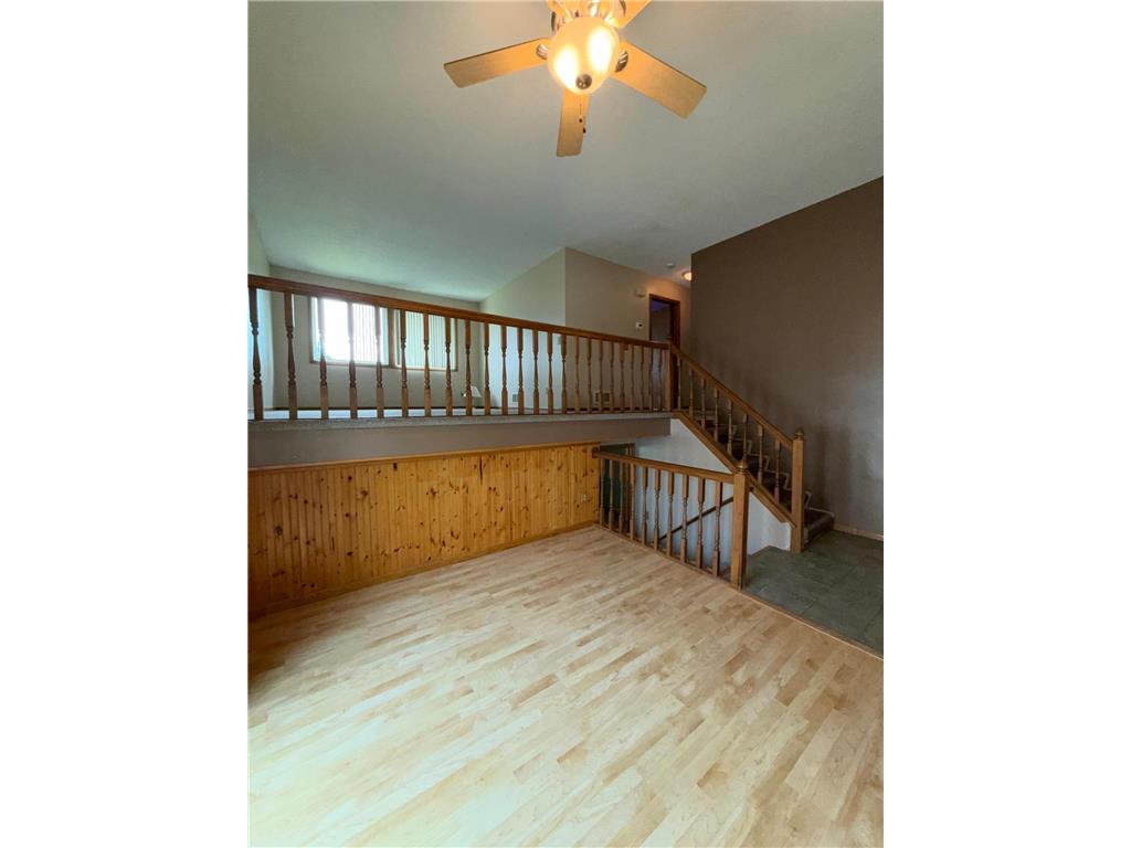 2635 Guthrie Avenue N Oakdale MN 55128 7108323 image5