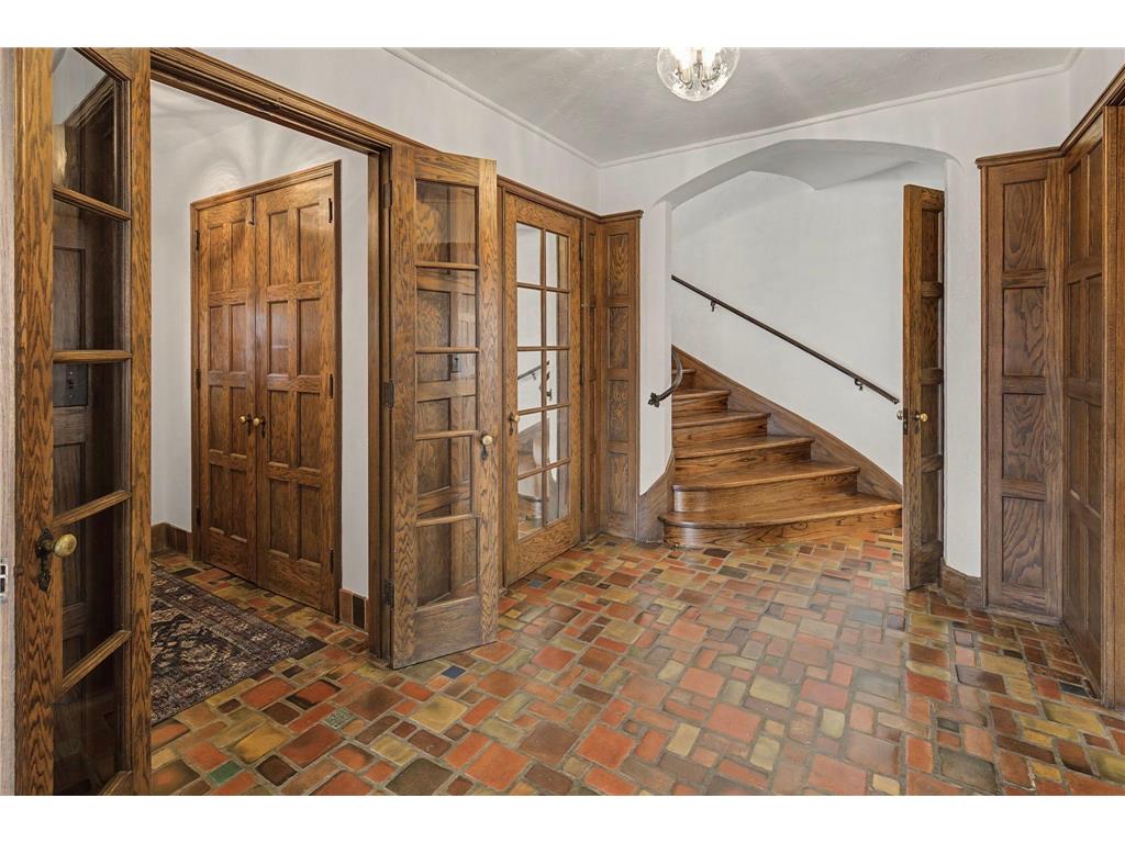 2635 Newton Avenue S Minneapolis MN 55405 - Lake of the Isles 7007965 image20