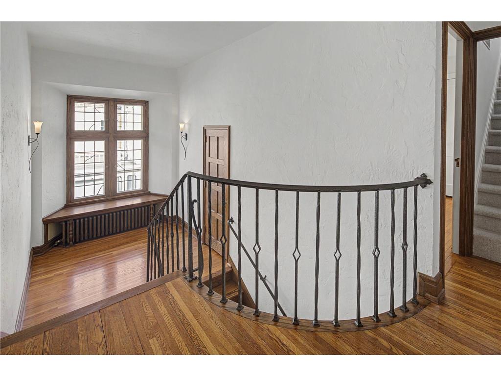 2635 Newton Avenue S Minneapolis MN 55405 - Lake of the Isles 7007965 image22