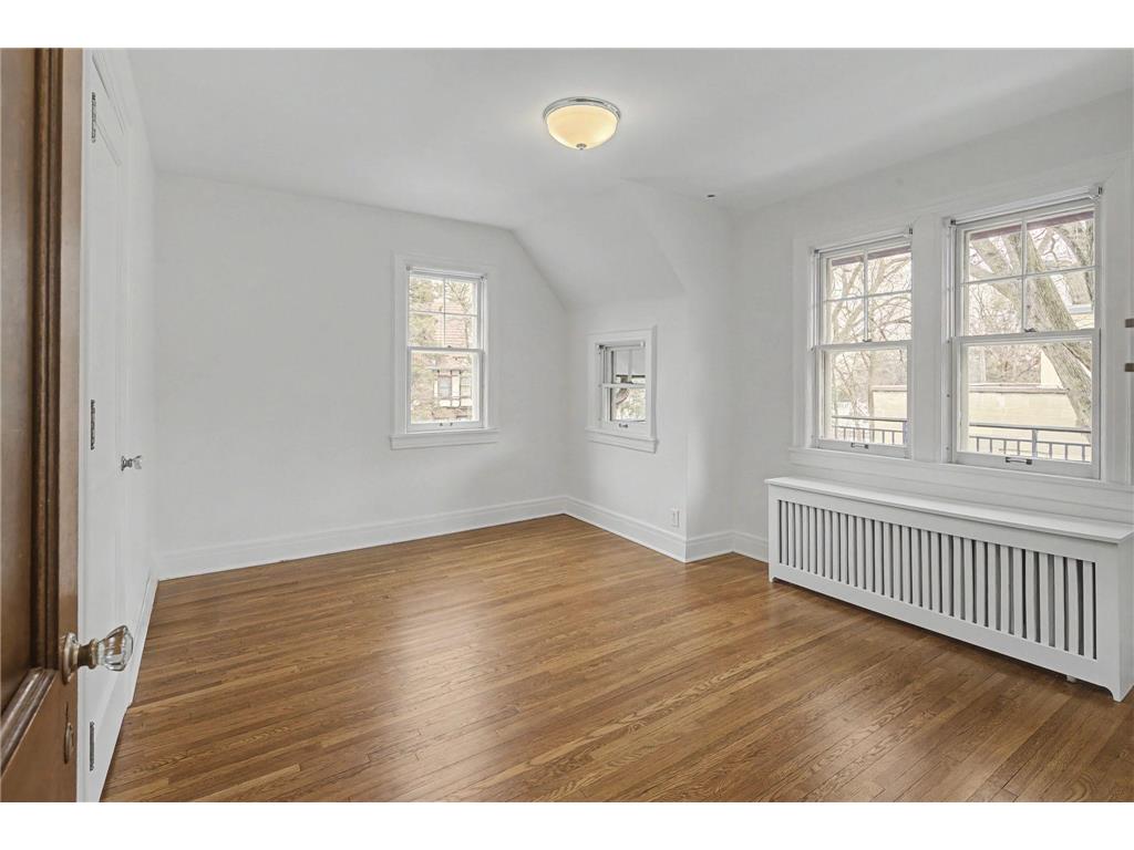 2635 Newton Avenue S Minneapolis MN 55405 - Lake of the Isles 7007965 image30