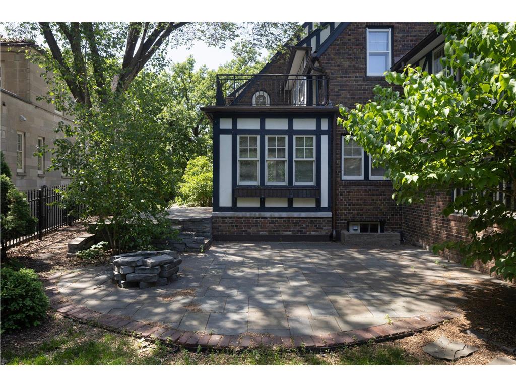 2635 Newton Avenue S Minneapolis MN 55405 - Lake of the Isles 7007965 image49