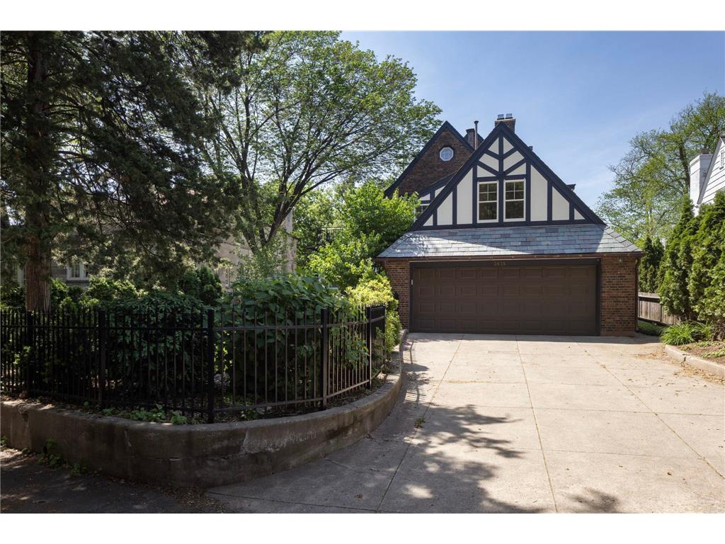 2635 Newton Avenue S Minneapolis MN 55405 - Lake of the Isles 7007965 image51
