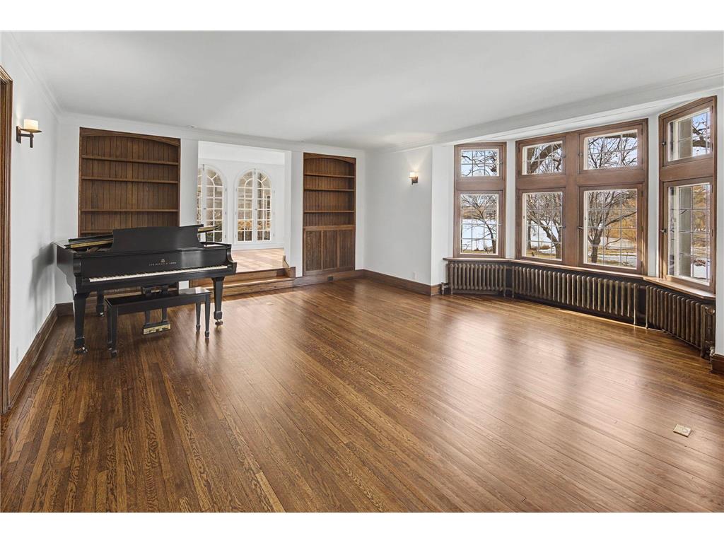 2635 Newton Avenue S Minneapolis MN 55405 - Lake of the Isles 7007965 image8