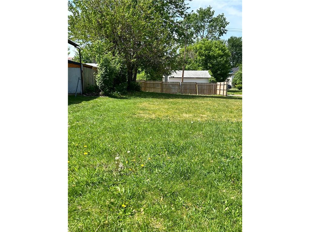 2635 Oliver Avenue N Minneapolis MN 55411 6724494 image5