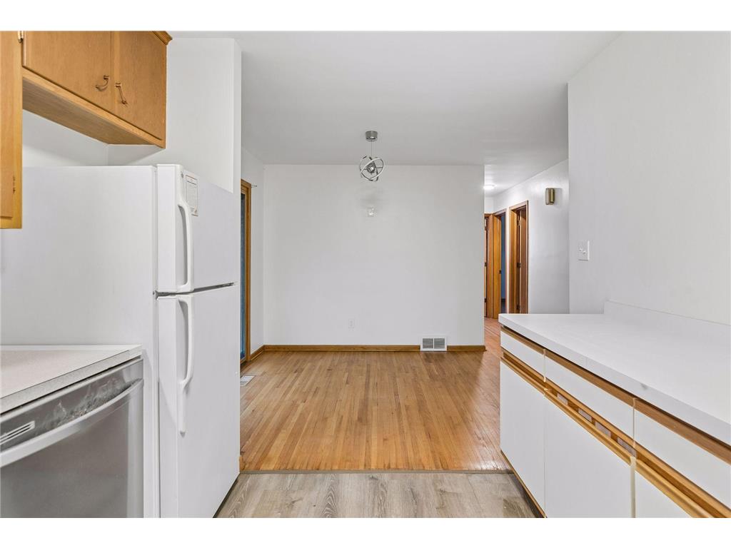 2637 5th Avenue E North Saint Paul MN 55109 7049031 image13