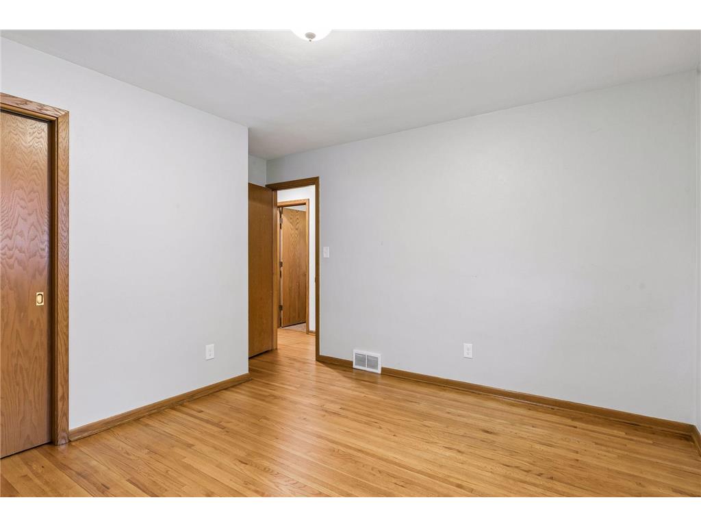 2637 5th Avenue E North Saint Paul MN 55109 7049031 image15