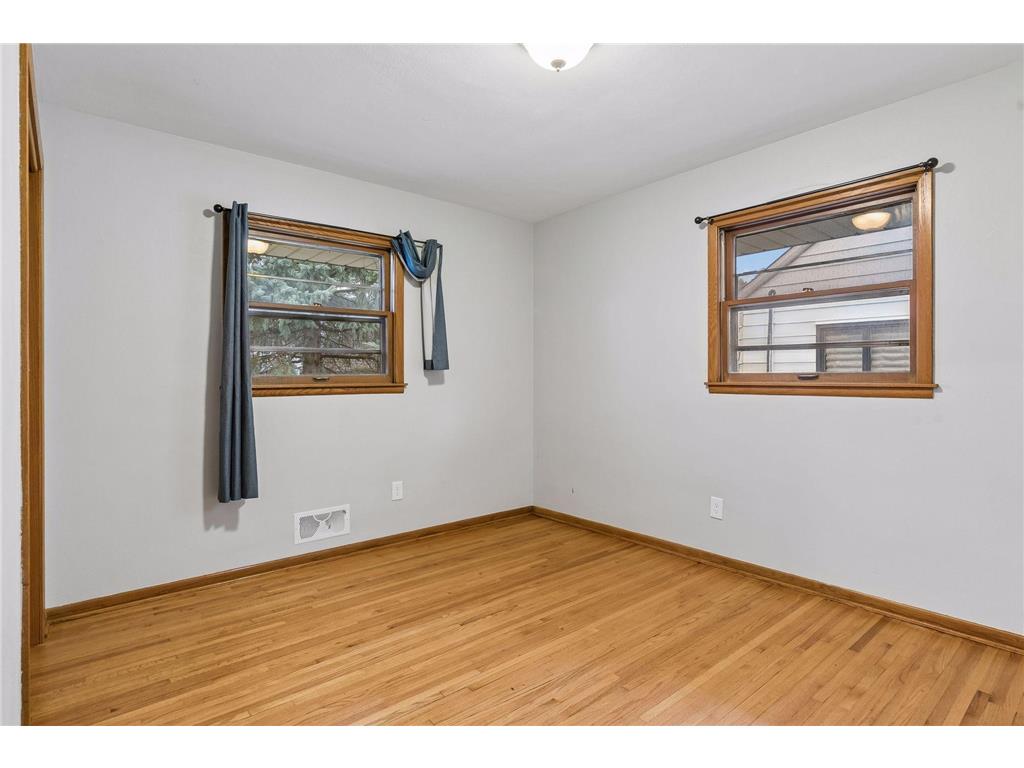 2637 5th Avenue E North Saint Paul MN 55109 7049031 image16
