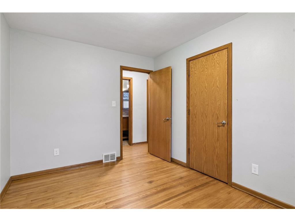 2637 5th Avenue E North Saint Paul MN 55109 7049031 image19