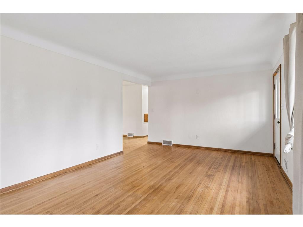 2637 5th Avenue E North Saint Paul MN 55109 7049031 image6