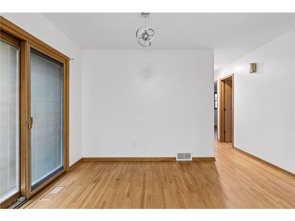 2637 5th Avenue E North Saint Paul MN 55109 7049031 image7