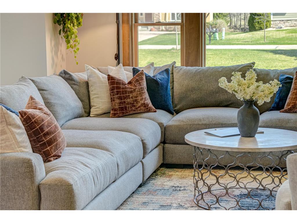 2637 Cottage Grove Place Woodbury MN 55129 7055215 image10