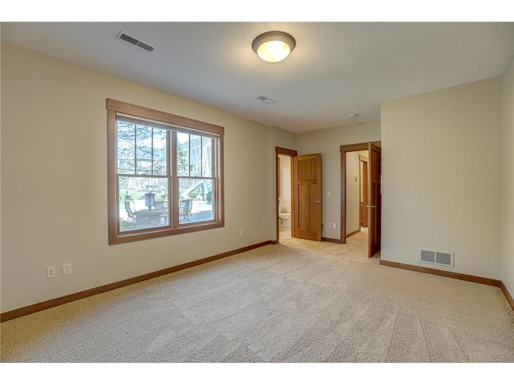 2637 Cottage Grove Place Woodbury MN 55129 7055215 image41