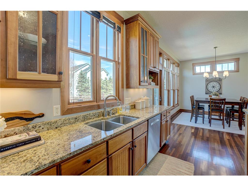 2637 Cottage Grove Place Woodbury MN 55129 7055215 image8