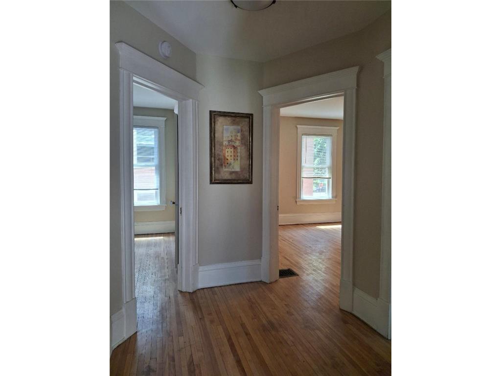 2637 Emerson Avenue S Minneapolis MN 55408 7067628 image17