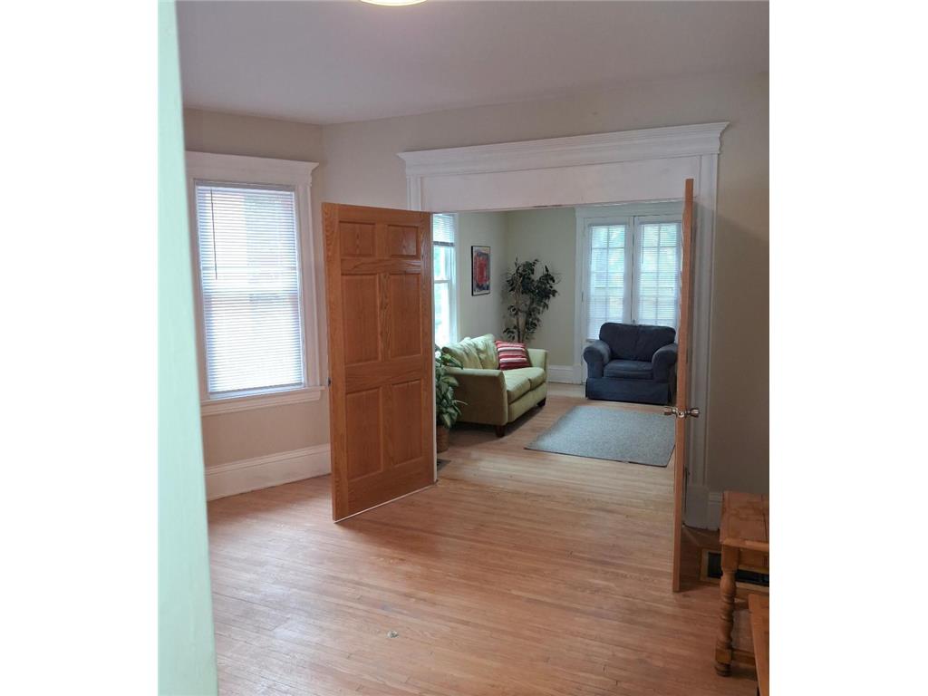 2637 Emerson Avenue S Minneapolis MN 55408 7067628 image3