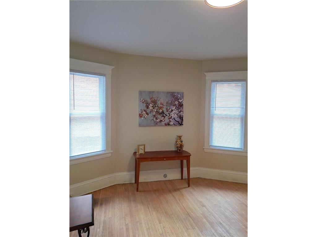 2637 Emerson Avenue S Minneapolis MN 55408 7067628 image8
