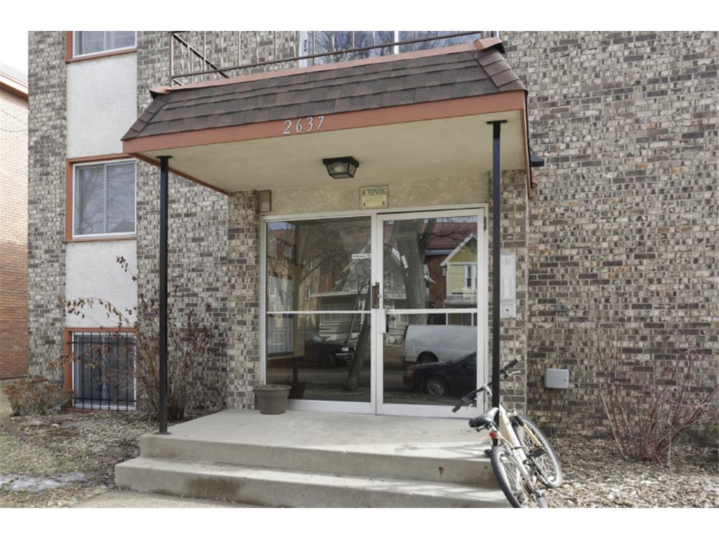 2637 Pleasant Avenue Minneapolis MN 55408 6640491 image10