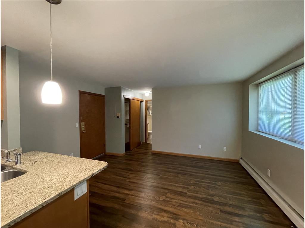 2637 Pleasant Avenue Minneapolis MN 55408 6640491 image28