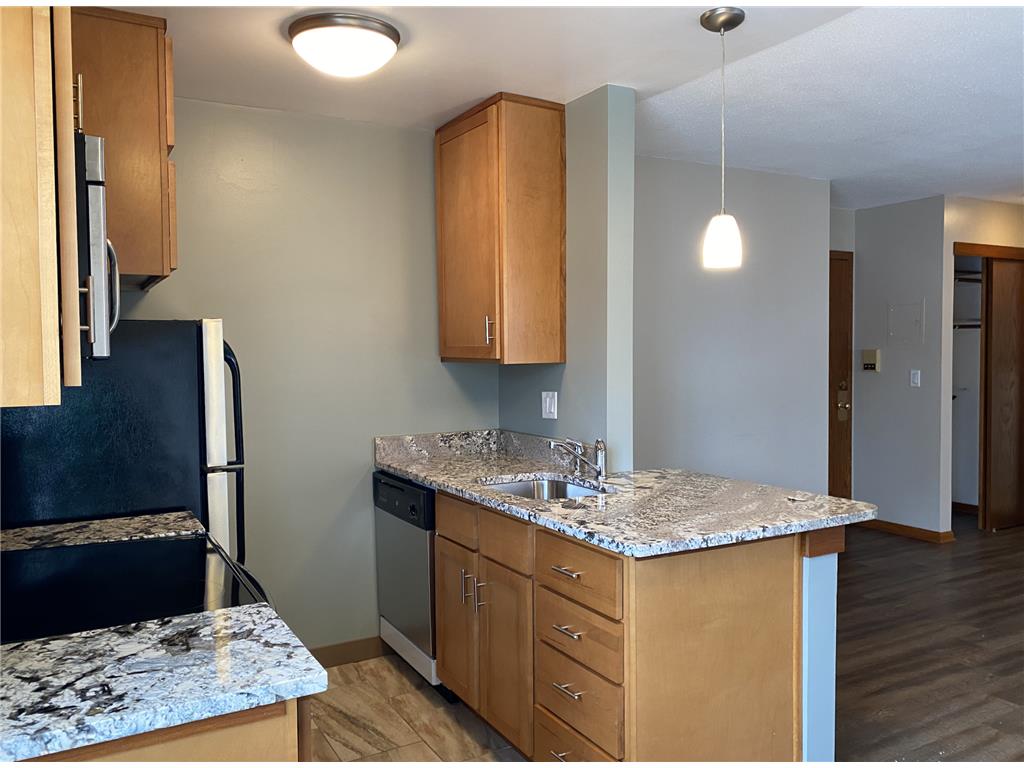 2637 Pleasant Avenue Minneapolis MN 55408 6640491 image34