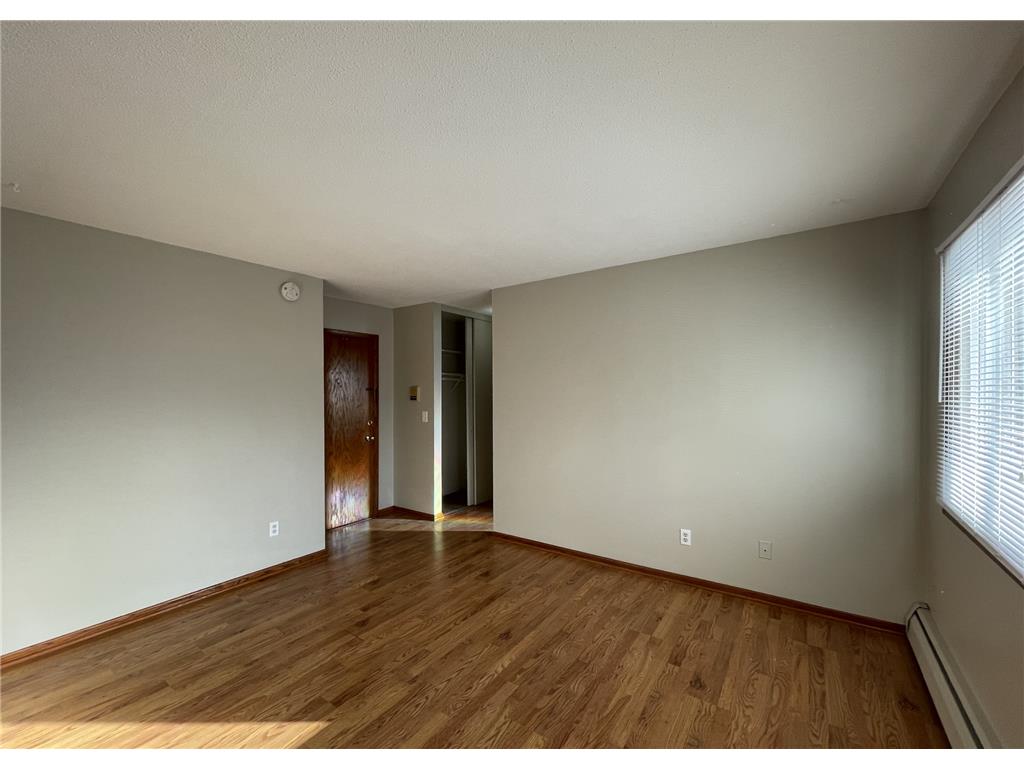 2637 Pleasant Avenue Minneapolis MN 55408 6640491 image38