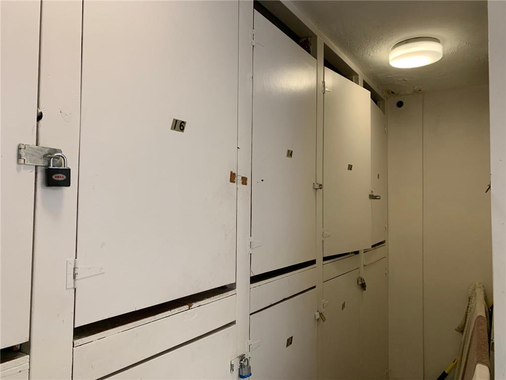 2637 Pleasant Avenue Minneapolis MN 55408 6640491 image40