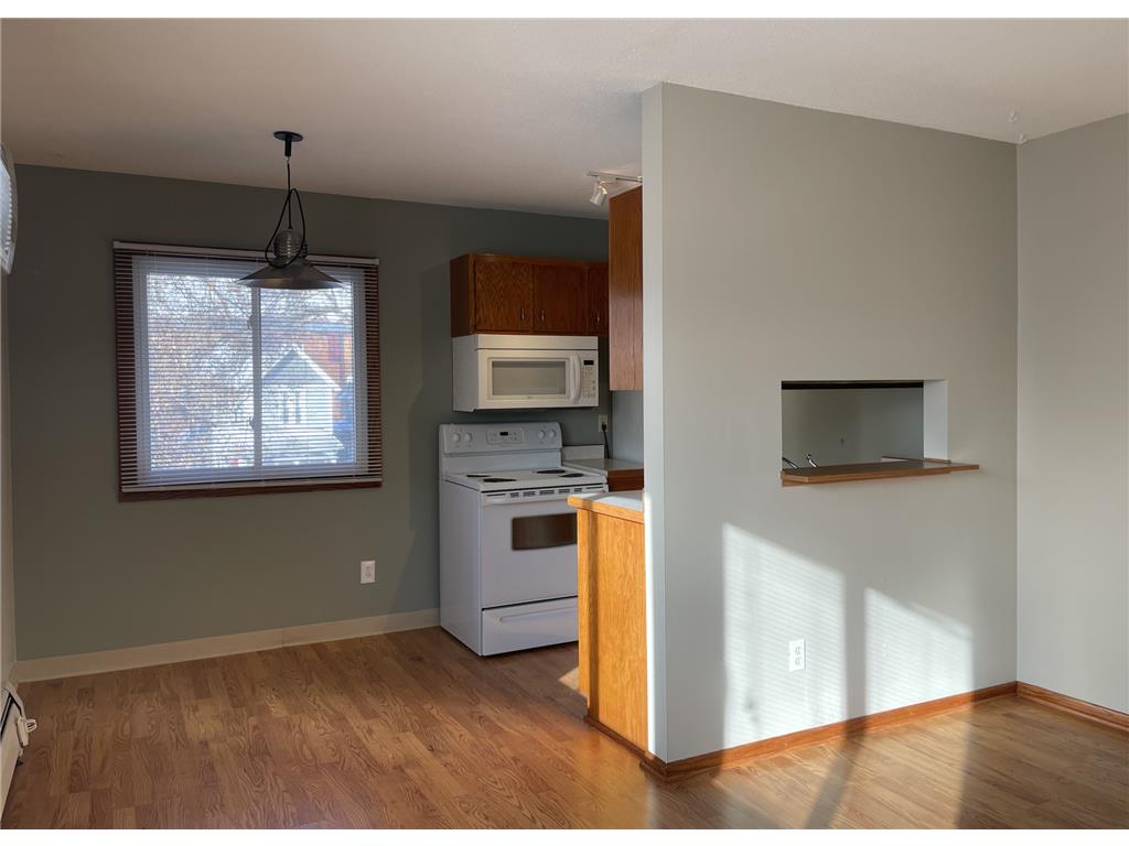 2637 Pleasant Avenue Minneapolis MN 55408 7037156 image19