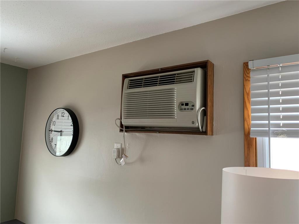 2637 Pleasant Avenue Minneapolis MN 55408 7037156 image22