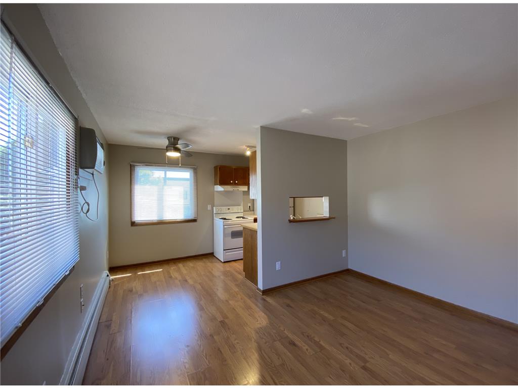 2637 Pleasant Avenue Minneapolis MN 55408 7037156 image24