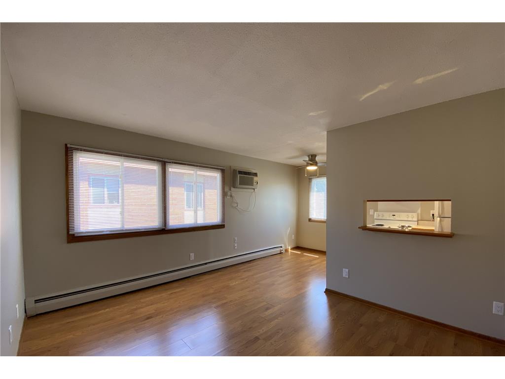 2637 Pleasant Avenue Minneapolis MN 55408 7037156 image29